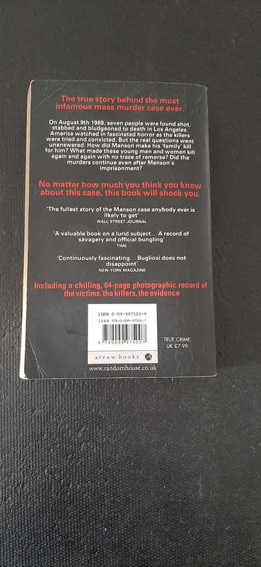 Helter Skelter by Vincent Bugliosi with Curt Gentry