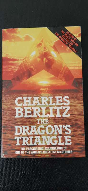 The Dragon`s Triangle by Charles Berlitz