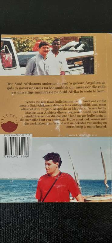 Lae wolke oor Mosambiek `n Reisboek by Johann Lodewyk Marais - First edition signed by author