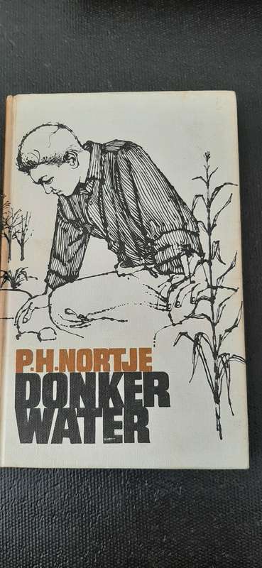 Donker Water by P.H. Nortje
