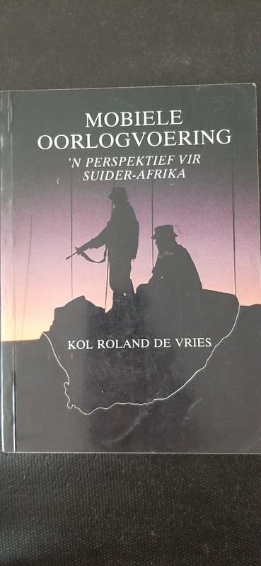 Mobiele Oorlogvoering by Kol Roland De Vries