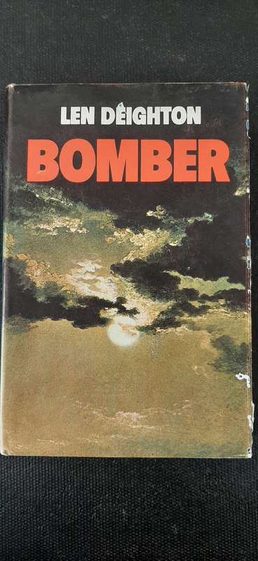 Bomber by Len Deighton