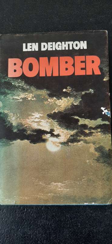 Bomber by Len Deighton