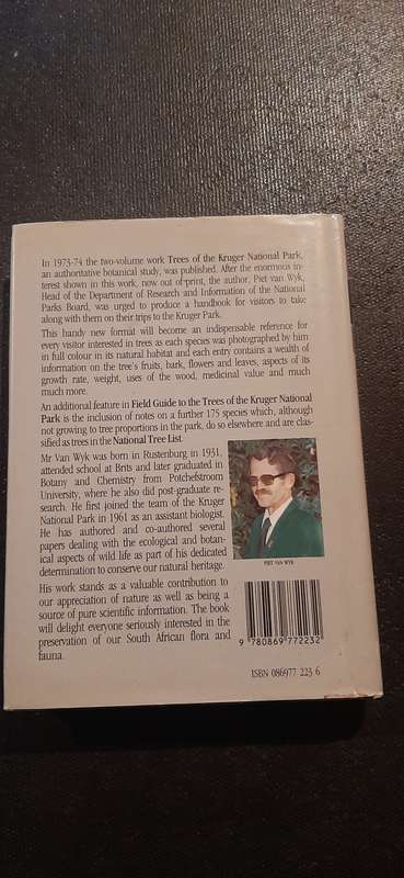 Field Guide to the Trees of The Kruger National Park by Piet van Wyk
