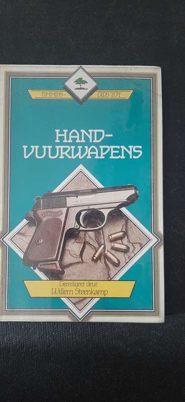 Hand-Vuurwapens by Willem Steenkamp