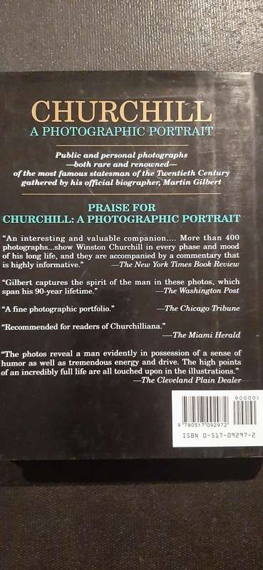 Churchill - A Photographic Portrait by Martin Gilbert