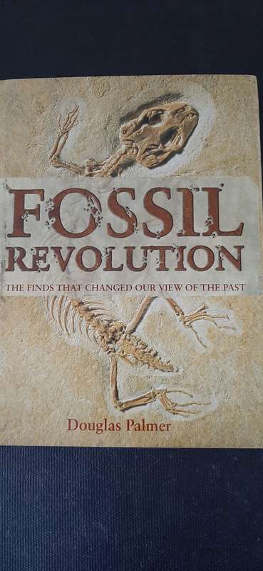 Fossil Revolution by Douglas Palmer