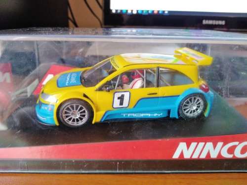 Ninco Renault
