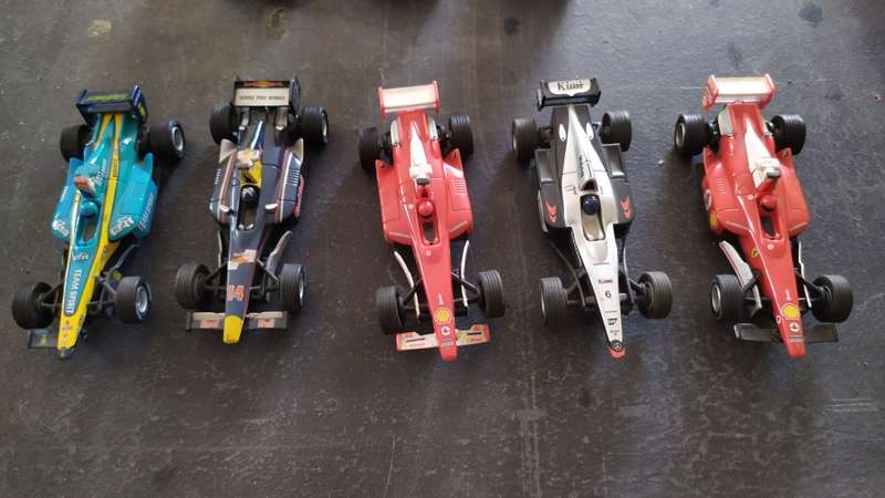 CARRERA GO F1 SLOT CARS