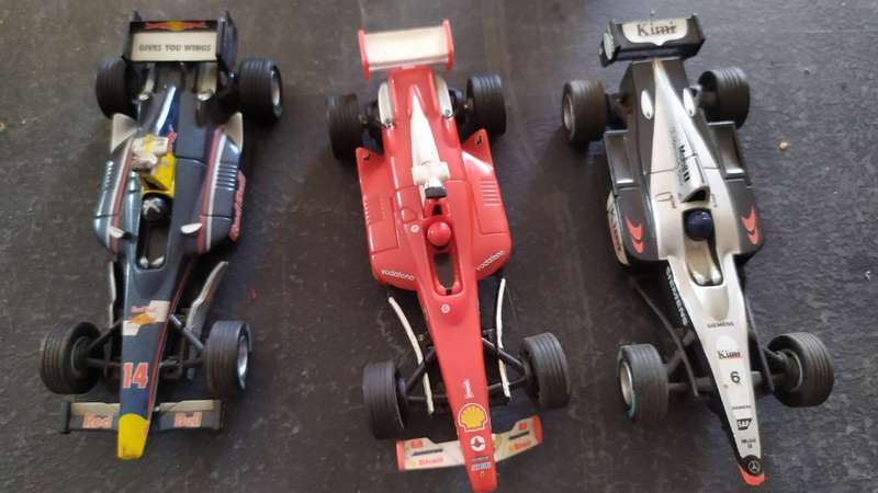 CARRERA GO F1 SLOT CARS
