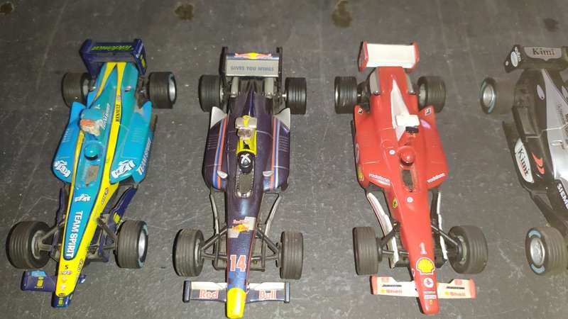 CARRERA GO F1 SLOT CARS