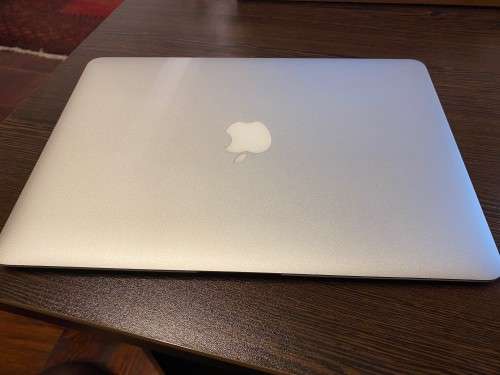 Macbook Air  13`inch (early 2015)