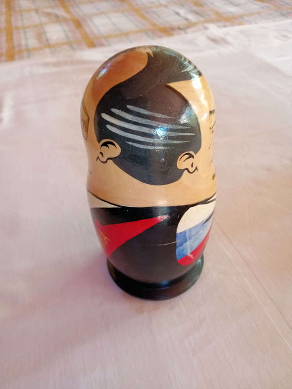 Russian dolls 5 piece