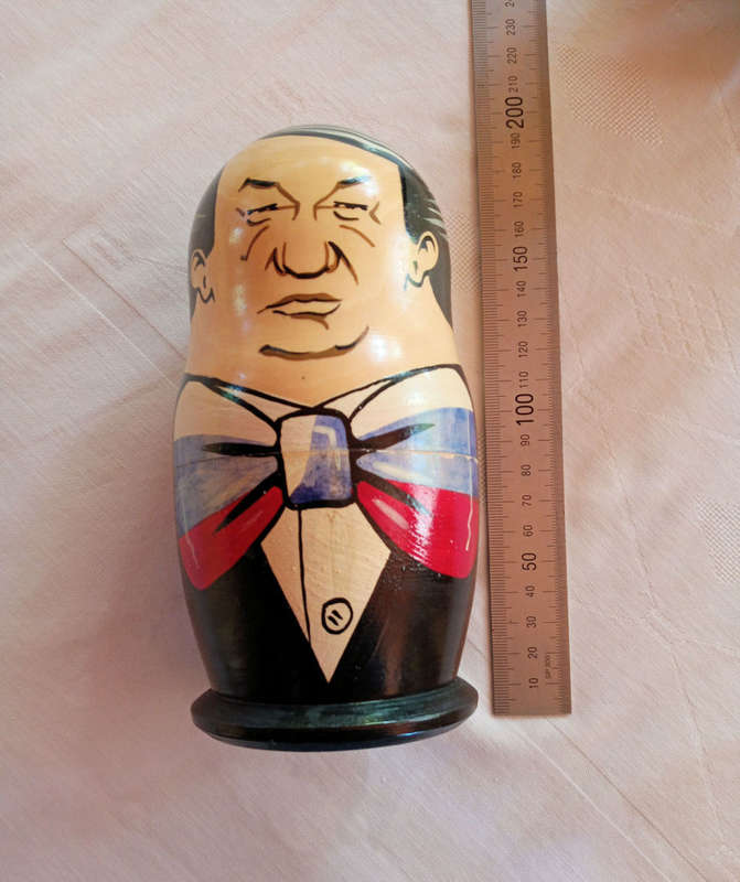 Russian dolls 5 piece