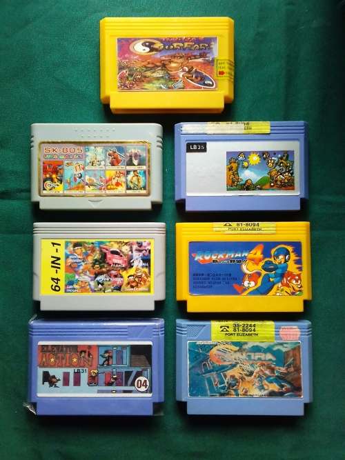 TV Game cartridges - bundle of 7