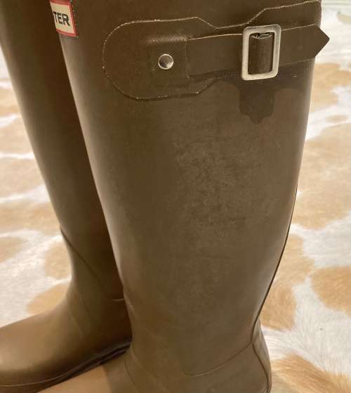 Second hand Hunter boots