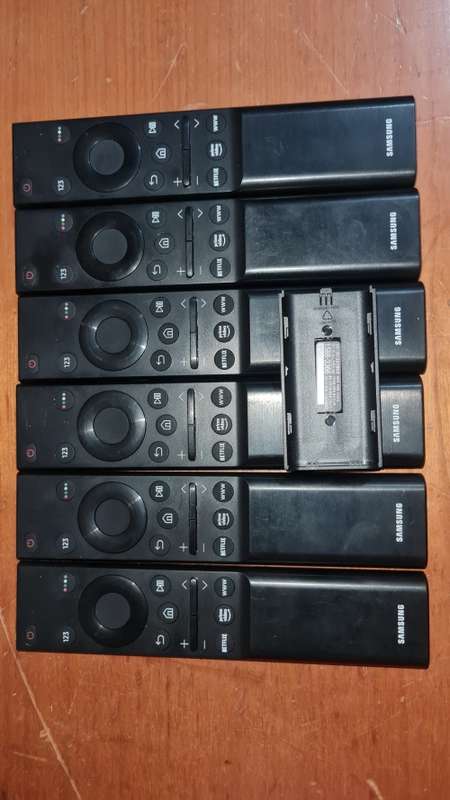 SAMSUNG BN59-01358D Smart TV Remote Control