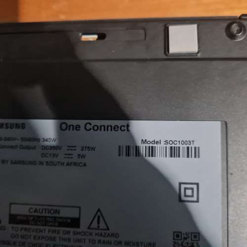 SAMSUNG ONE CONNECT BOX SOC1003T AND CABLE