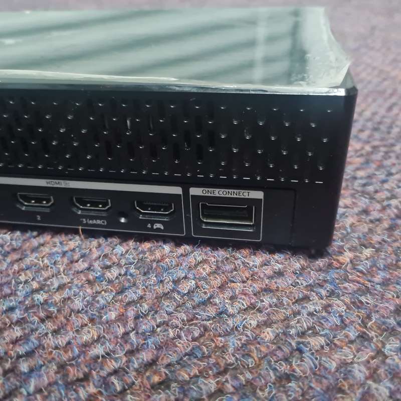 SAMSUNG SOC1002BA ONE CONNECT BOX