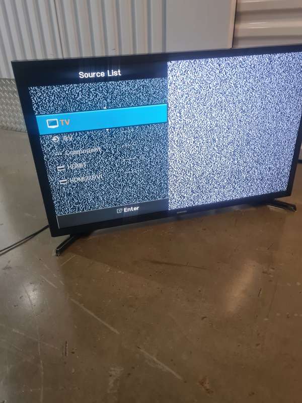 SAMSUNG 32inch HD LED TV