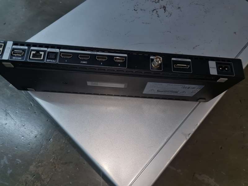 SAMSUNG ONE CONNECT BOX SOC1000MA FOR Q7F MODEL
