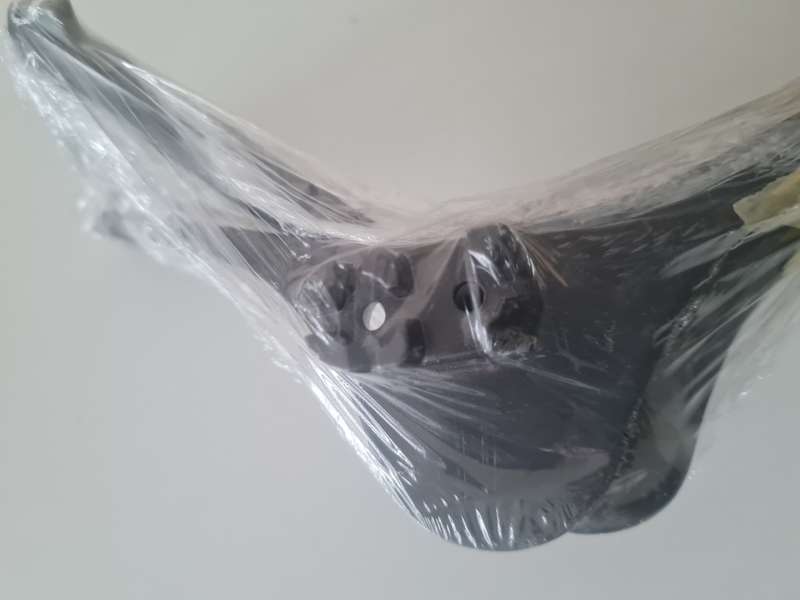 HISENSE B7200 ANDROID TV LEGS