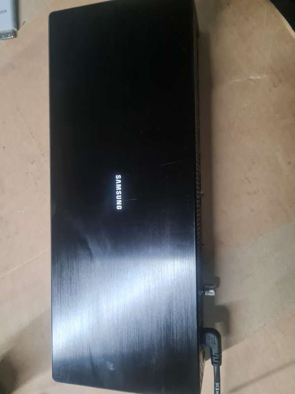 SAMSUNG ONE CONNECT BOX and CABLE SOC1001BA FOR FRAME TV
