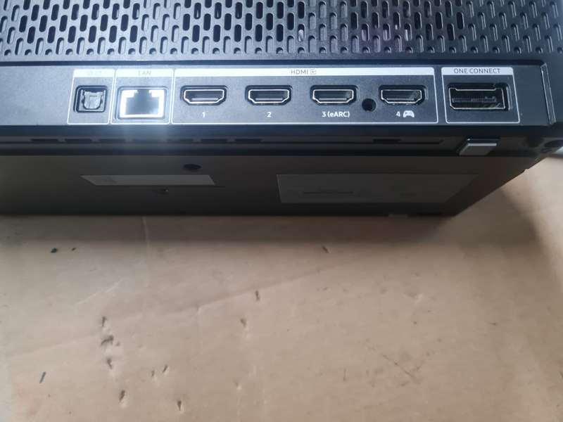 SAMSUNG ONE CONNECT BOX and CABLE SOC1001BA FOR FRAME TV