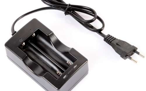2 LED EU Pulg AC Travel 18650 Lithium Battery Charger - H1874