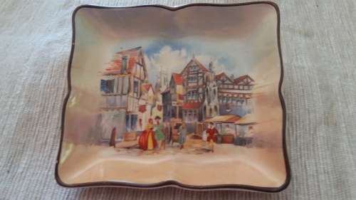 Royal Doulton Dish