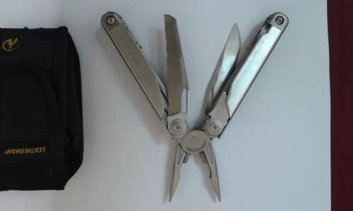 Leatherman SURGE multi tool