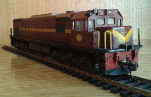 Powered Lima HO SAR/SAS Class 34 Diesel Loco