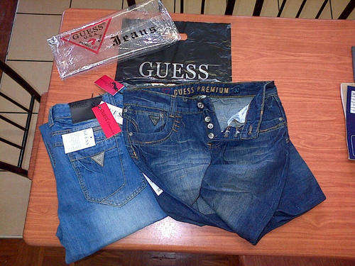 *MENS* NWT GUESS BY MARCIANO SIZE 30