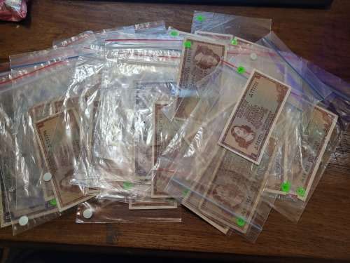 LOT OLD SOUTH AFRICAN NOTES