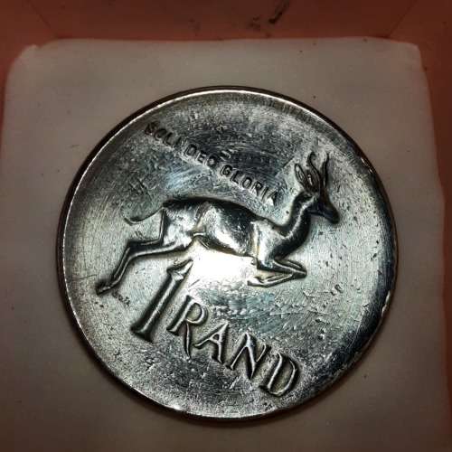 BIG old OnE RaND COINS 10 COINS !!!!!