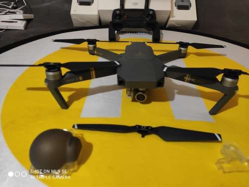 Excelent DJI Mavic Pro Flymore Combo + DJI Goggles