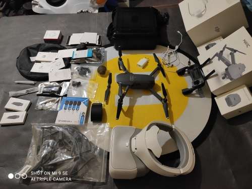Excelent DJI Mavic Pro Flymore Combo + DJI Goggles
