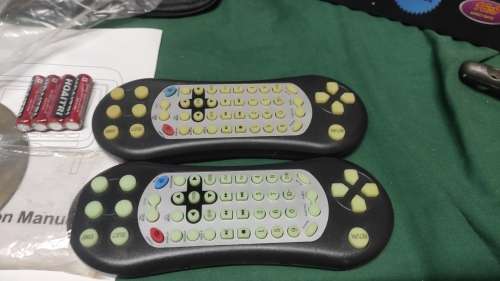 Headrest Player (Black)