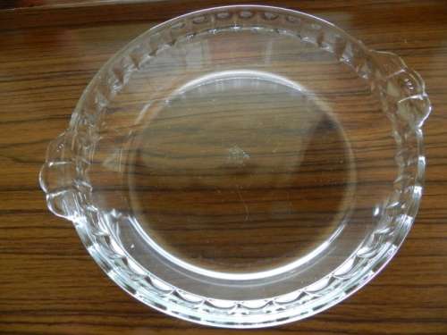 Glass pie plate. Made in England ovenware.