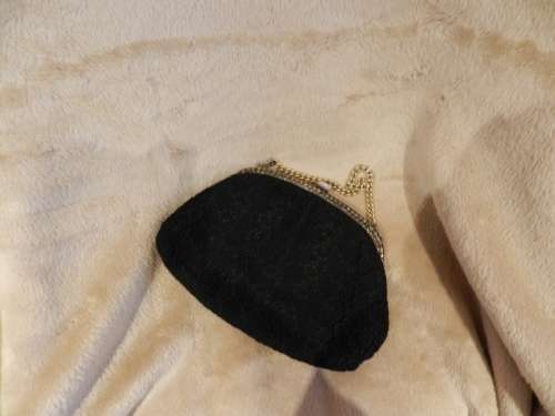 Vintage collectable Ladies Handbag.   A lovely Black Lace handbag