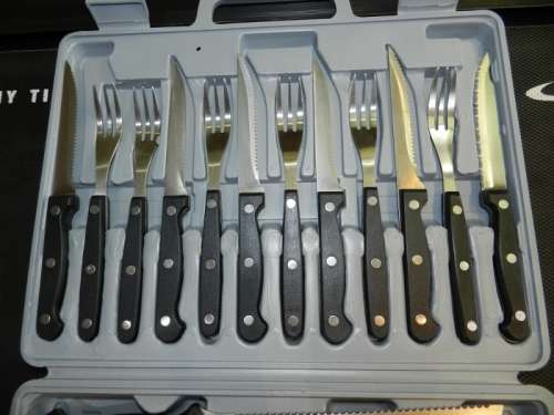 Knife Set Stainless Steel. Stainless rostfrei inox in carry case.  Mixed set most knives are new. (1