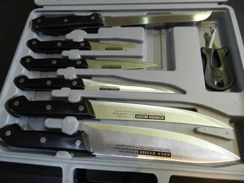 Knife Set Stainless Steel. Stainless rostfrei inox in carry case.  Mixed set most knives are new. (1