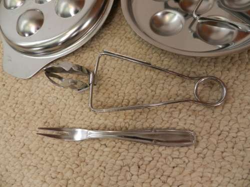 Vintage Stainless Steel Set of 3x round Escargot/Snail/Mushroom dishes with snail tongs and two pron