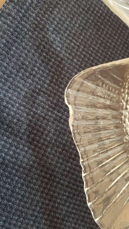Glass Fish Design serving set. Arcoroc clear pressed glass art fish plates.