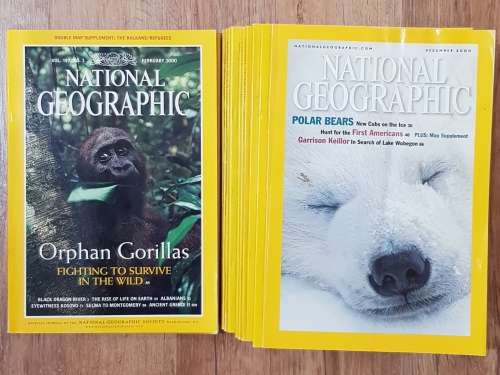 Magazines: National Geographic.  12x Magazines - Year 2000.   Issues January to December 2000.