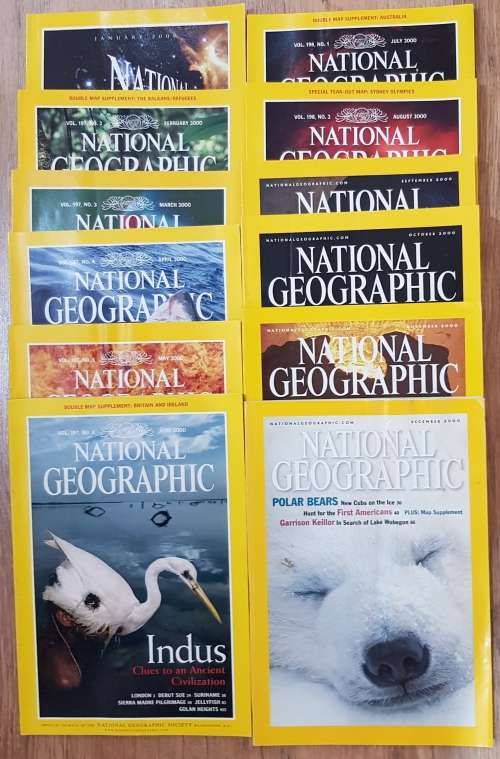 Magazines: National Geographic.  12x Magazines - Year 2000.   Issues January to December 2000.
