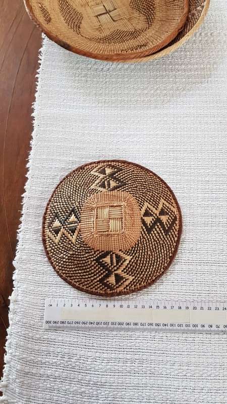 African Binga baskets. Set of 3x baskets, handmade with natural materials.