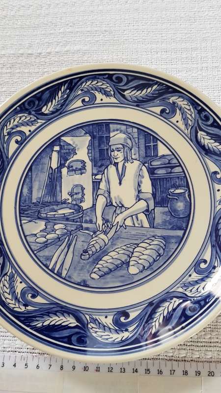 Vintage Dutch Delft ceramic wall hanging Plate. (Delfts Blauw).  1950-1974.  Marked Delfts Holland