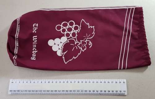 Cloth wine bottle carrier. The Winebag