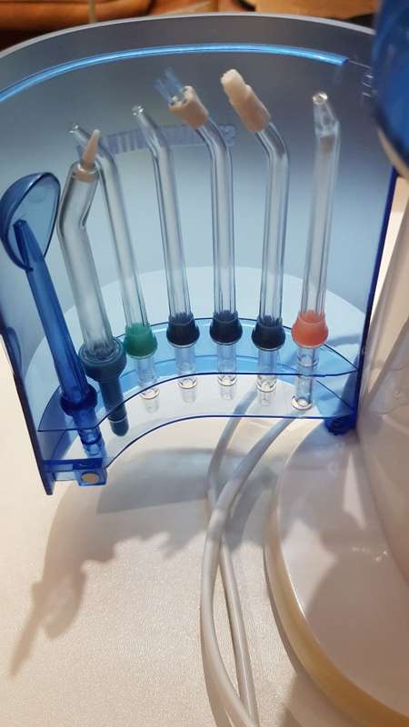 Electric Dental/Oral Irrigator Flosser.